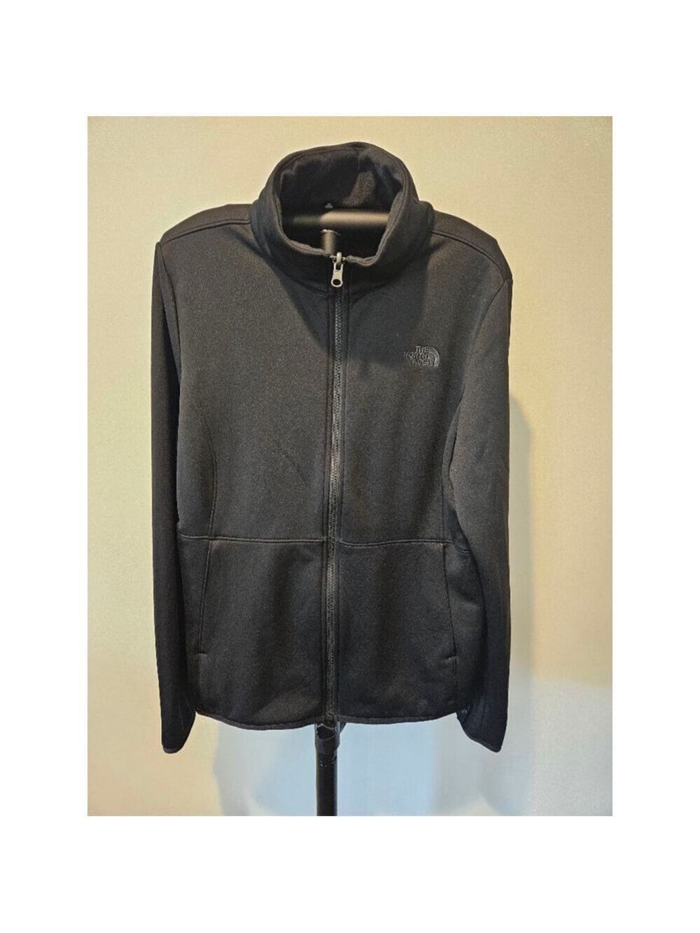 The North Face Women's Long Sleeved Mock Neck Black Jacket Size Large